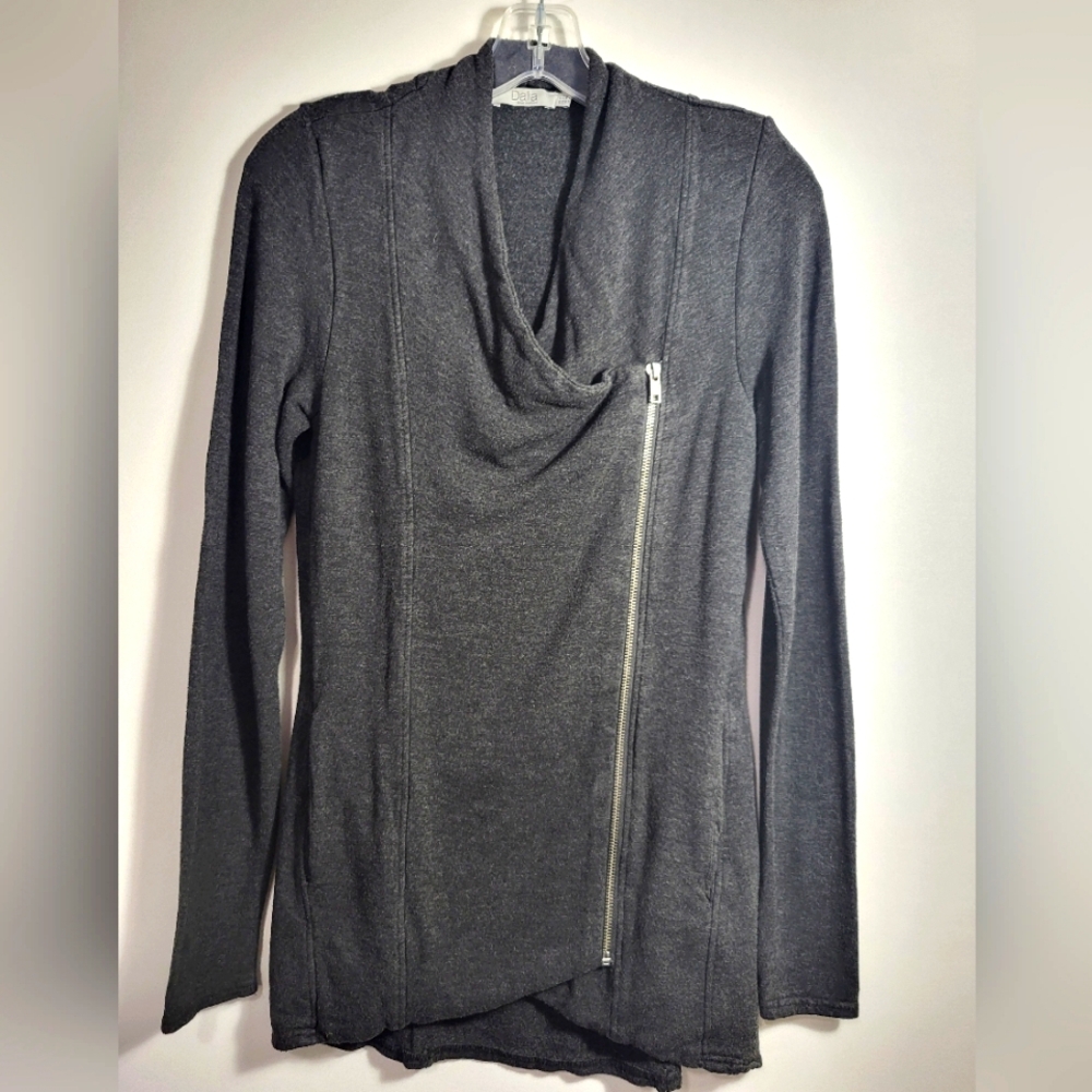 Dalia black zip up sweatshirt top    women 's XS  #2356